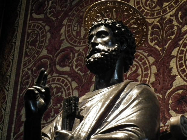 7096851051_f102115363_b