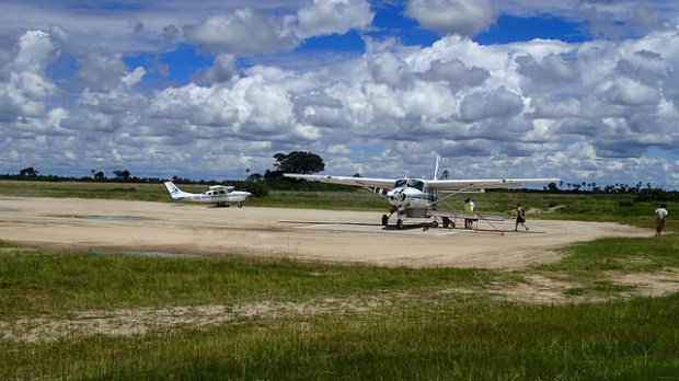 13131179165_b878561ce2_z